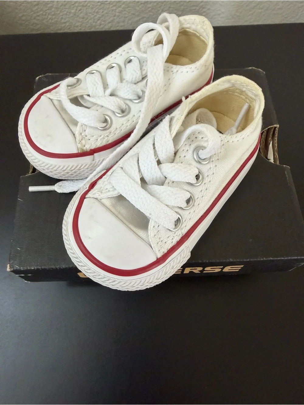 Converse infant White Canvas Sneakers with Red Accent